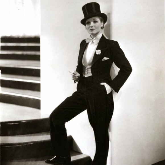 📦SOLD📦 Vintage Tuxedo Jumpsuit with Palazzo Pants - Picture 15 of 16